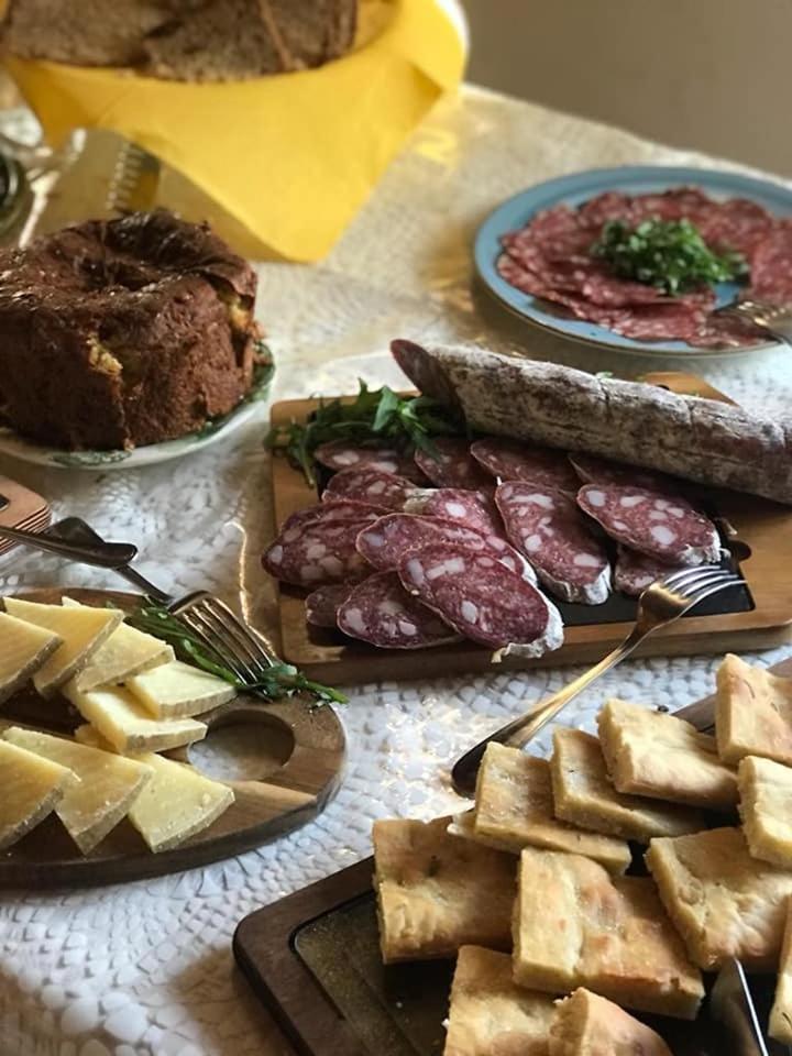 טרקיניה Agriturismo Podere Giulio מראה חיצוני תמונה