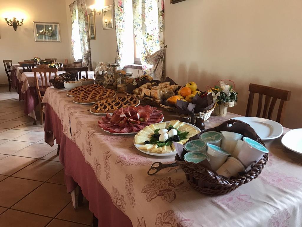 טרקיניה Agriturismo Podere Giulio מראה חיצוני תמונה