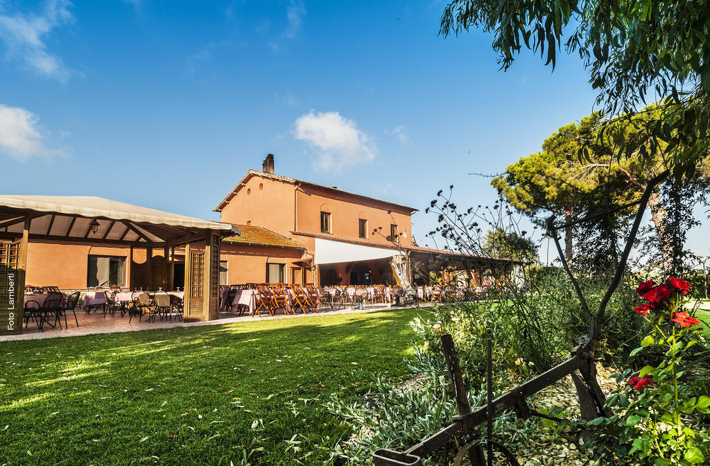 טרקיניה Agriturismo Podere Giulio מראה חיצוני תמונה
