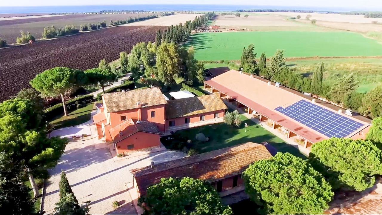 הוילה טרקיניה Agriturismo Podere Giulio מראה חיצוני תמונה