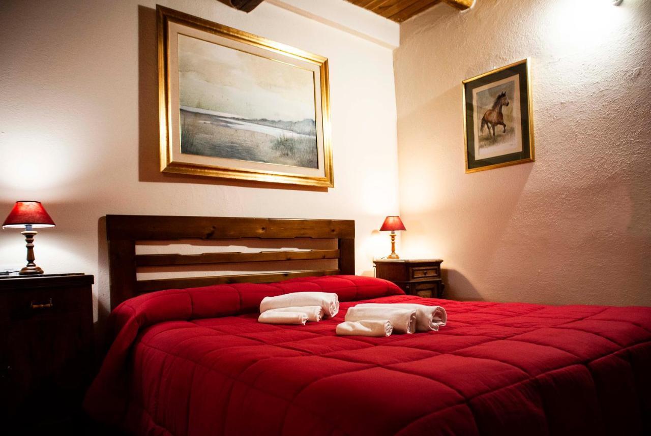 טרקיניה Agriturismo Podere Giulio מראה חיצוני תמונה